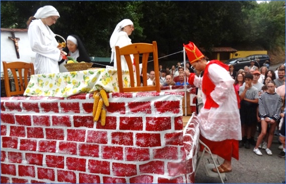 El Pontfice, accediendo al Mesn de las monjas