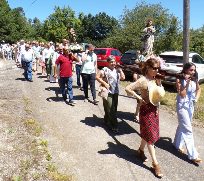 Imagen de la procesi�n del Angel de Castiellu