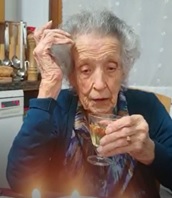 Cova celebrando sus 105 aos