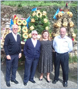 Arsenio Fernndez, Roberto Gonzlez, Paz Ramos (soprano, directora del Grupo, lleva ocho aos con ellos) y Luis Estrada.