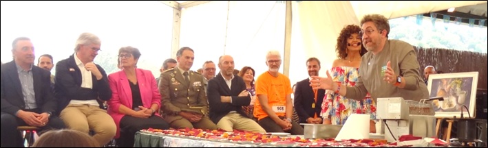 Cuando la croqueta chilla, ya est, apunta Christian, ante la sonrisa de Mara Del Cueto, que le espetar algo despus.