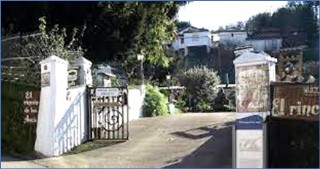 Imagen del acceso al rincn de las aves