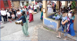 Actuacin de las lavanderas en el lavadero del Valln