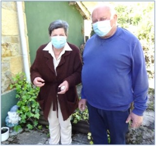 Mara del Pilar lvarez con su esposo, Rafael Cuesta, el pasado martes, 11 de mayo, en Casa del Ro