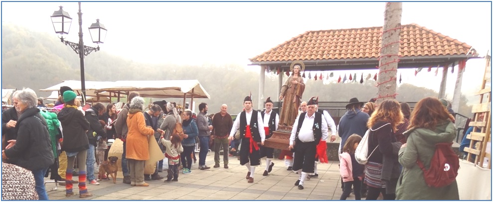 Procesin de las Fiesta de Santolaya