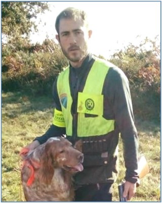 Imagen de Javi y su perro participando en el Campeonato de caza menor