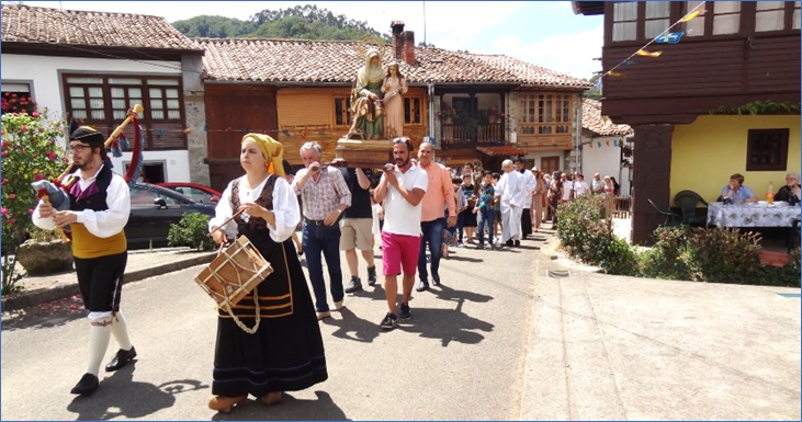 Imagen de la procesin en Madiedo