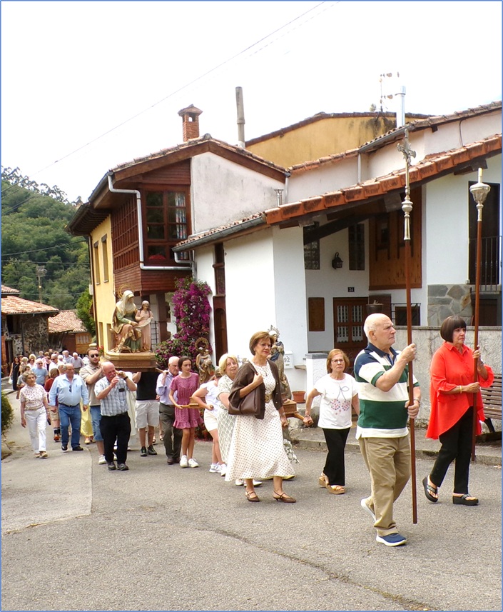 Imagen de la procesi�n en Madieu