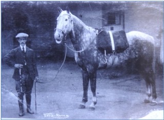 Maximino Valllina Sols, padre de Ral, Isaac, Ernesto y Enrique (foto inferior, por ese orden).