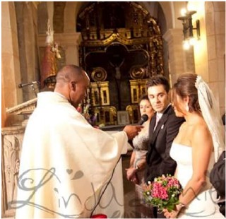 Don Recaredo, oficiando una boda