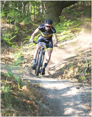 Imagen de David Ovin en la carrera