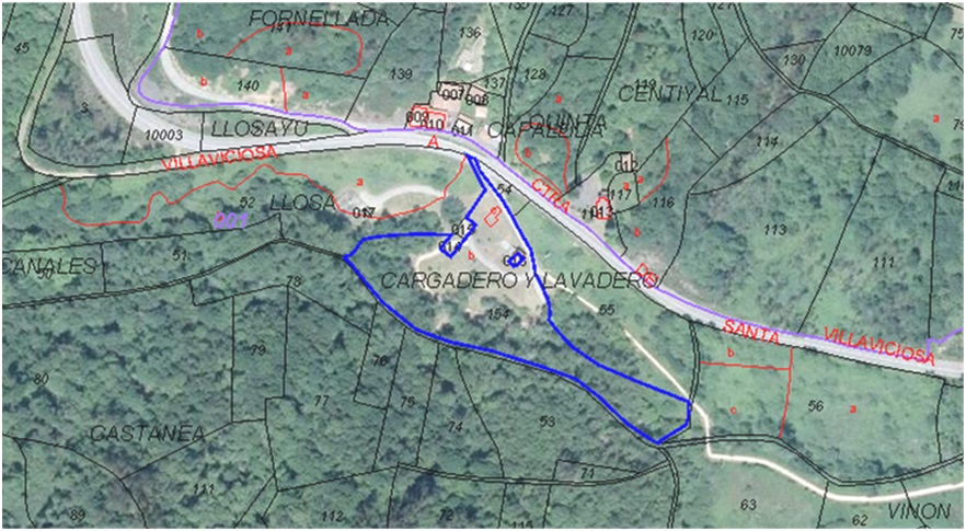 Plano catastral de la parcela (destacada en contorno azul).