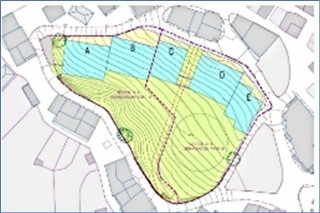 Las obras de urbanizacin necesarias consisten en la explanacin y pavimentacin de las zonas de ampliacin de la va pblica; y la realizacin de las acometidas a las infraestructuras de instalaciones urbanas. Y pueden ser realizadas simultneamente con