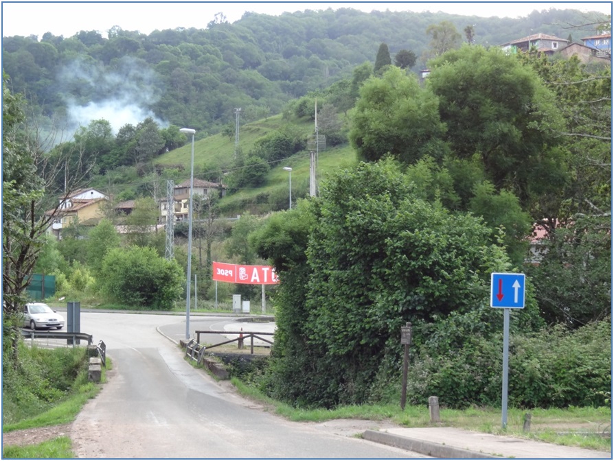 Puente sobre el Ro Sales, este ltimo lunes./ Foto: EL ECO