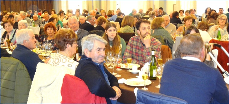 Asistentes a la comida