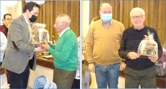 A la izquierda, Ceferino Huerta recibiendo el premio de manos de Juan Ramn Oro; y a la derecha, Jos Garca con Jos Antonio Labra. |EL ECO