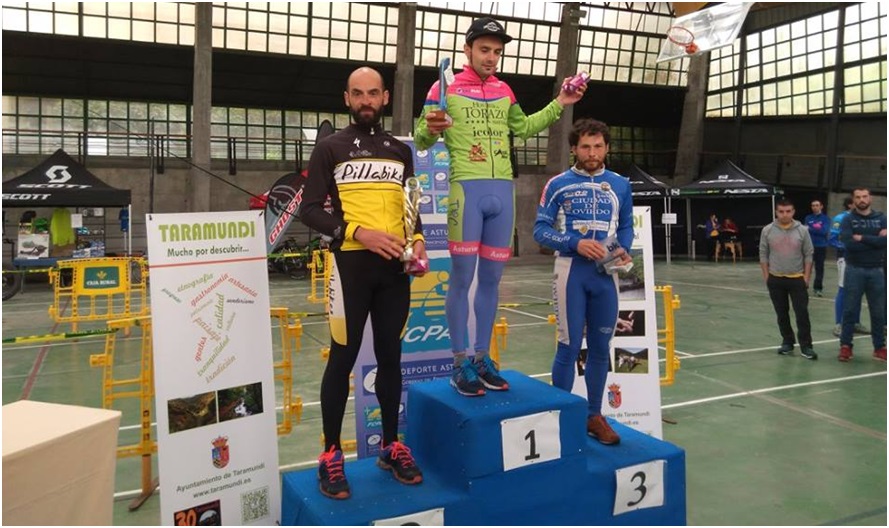 Podim de David Ovn en el Campeonato de Asturias