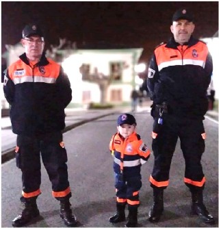 En esta foto, con los jefes Julin Alonso y  Rubn Barreda