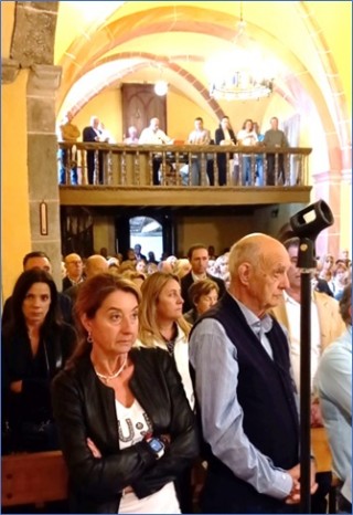 En la iglesia de Fresnedo, el pasado 21 de agosto, durante la Misa-funeral por su hermana, Engracia. | Foto gentileza de Gabino Cienfuegos