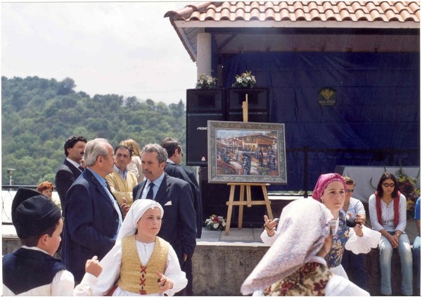 Con su sucesor en la Cmara, Juan Roberto Prez, el 14 de mayo de 2003, en el Festival del Arroz con Leche de ese ao. / Foto: Archivo EL ECO