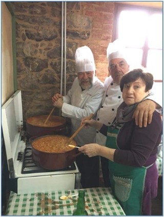 Cocinando Callos en el Llano