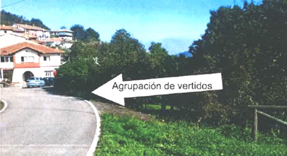 Parcela previsa para la agrupacin de vertidos pluviales y fecales, cerca de la Plaza del Carmen, en Arboleya