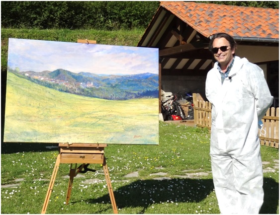 Santos Monestina con su obra pictrica