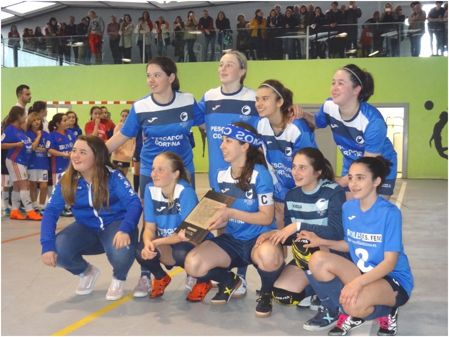 El equipo de las chicas de Rodiles Futbol Sala