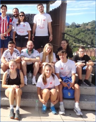 Resto del grupo participante.