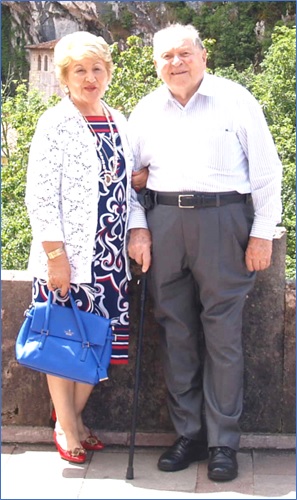 Con su esposa, en Covadonga, el 23 de julio de 2016. Foto: Laureano Corrales Pérez
