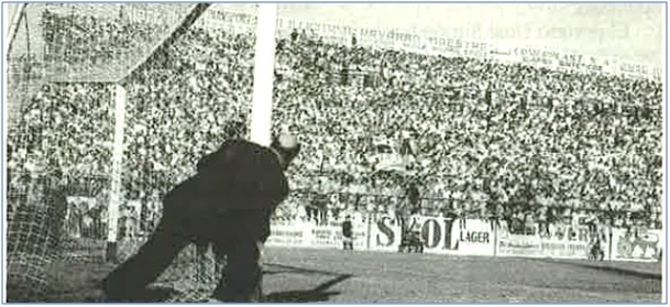 El famoso partido de Elche, con Joaquín Vidal en el poste.