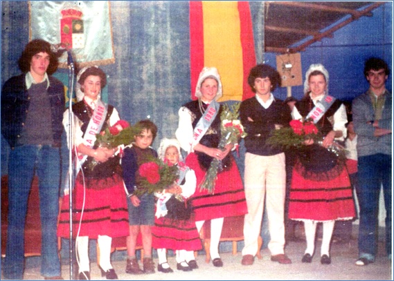 Imagen del primer Festival, en 1980. De izquierda a derecha, Fermín Rouco, María José Fabián, FErnando García Martinez delahidalga, Beatriz Lloris, María Teresa Palacio, Melchor García y Santos Monestina./ Archivo EL ECO
